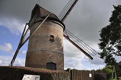 瓦尔坦磨坊之旅 circuit du Moulin de Vertain
