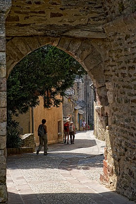 Pique Gate – 13th century
